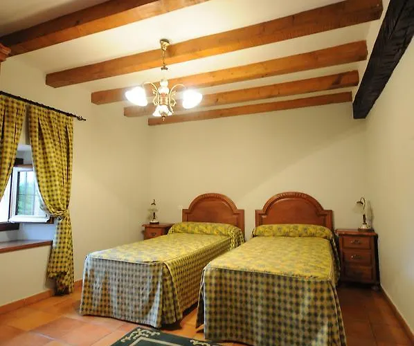 Hotel Ventilla Del Tirabeque 3*